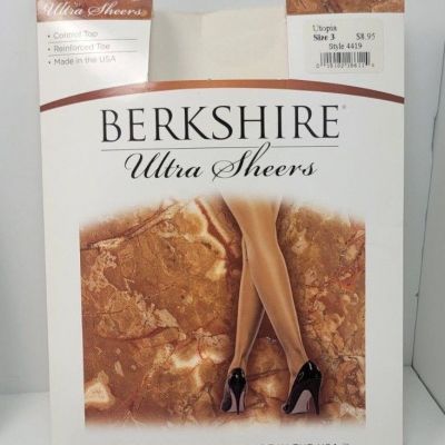 Berkshire Pantyhose Size 3 Ultra Sheers Shimmers Ivory Utopia Coffee Lot of 3