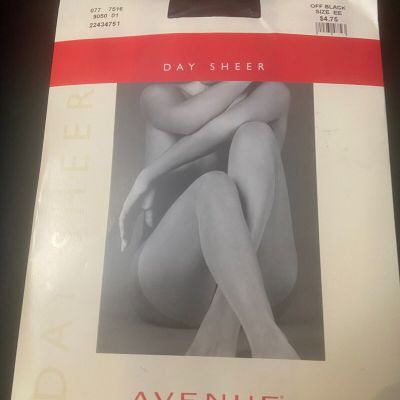 Avenue Day Sheer Pantyhose Off Black size EE NEW in Pkg USA Made