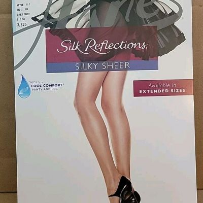 Hanes Pantyhose Silk Reflections Silky Sheer Size CD Grey Mist Free Shipping