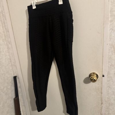 black leggings medium