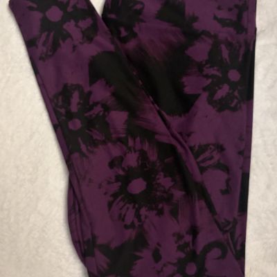 Lularoe Leggings Tall & Curvy Purple with Black Floral Print Pattern