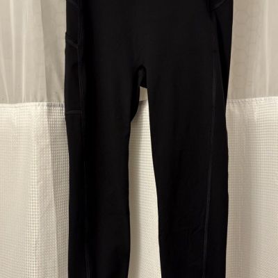 Spanx Women’s Medium Every Wear Cropped Leggings Black Workout Pants