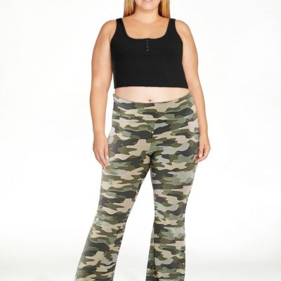 No Boundaries Pull On Camo Flare Pants Super Soft Juniors Plus Size XXL (20)