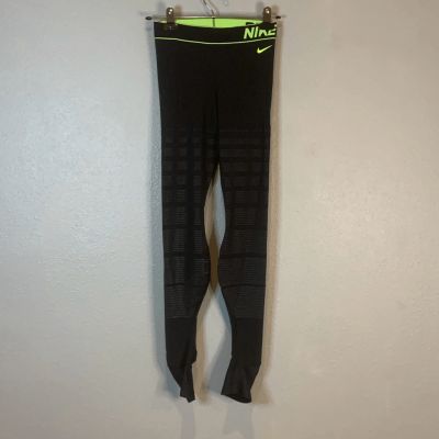 Nike Pro Hyperrecovery Legging Workout Pants