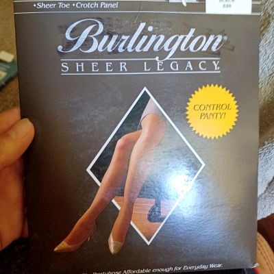 Burlinton Sheer Legacy Black Pantyhose Extra Long - Control -NEW