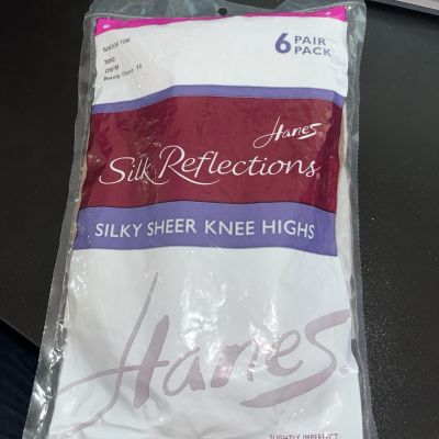 Hanes Silk Reflections Barely There Silky Sheer Knee Highs 6 Pair Pack NEW 2013