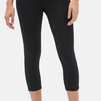 NWT Gapfit Sport Compression Legging Capris XS True Black FREE SHIPPING!