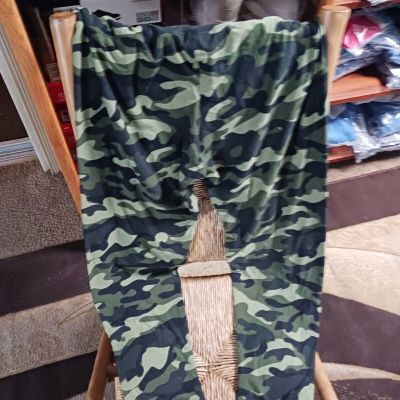 Plus Size 3XL Camouflage Print Leggings