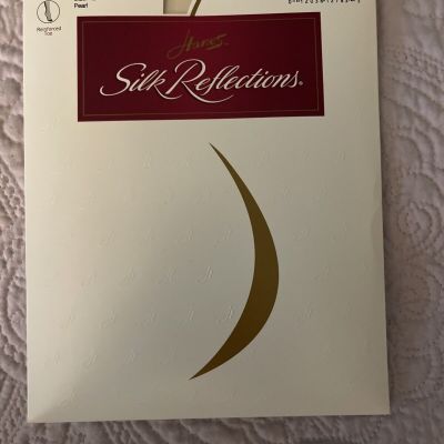 New Hanes Silk Reflections Pantyhose SZ EF Color Pearl