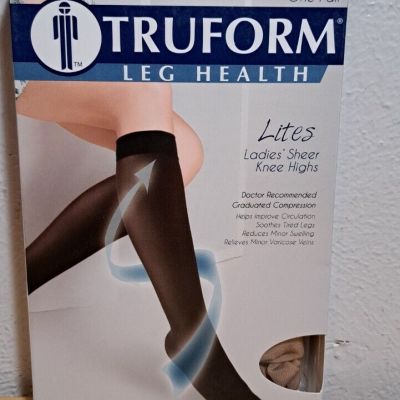 NEW Truform 1773ND Lites Sheer Knee High 15-20 Mmhg Compression Support