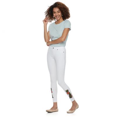 NEW Utopia Hue Woman Soft Denim Leggings Capri Pants Embroidered White Plus 2X