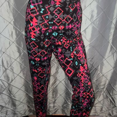 No Boundaries Plus Size Geometric pattern Leggings Sz. 2XL *ER1