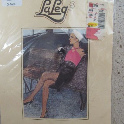 LA LEG BLACK NYLON LYCRA SPANDEX TEXTURED PANTYHOSE SIZE B/C NEW