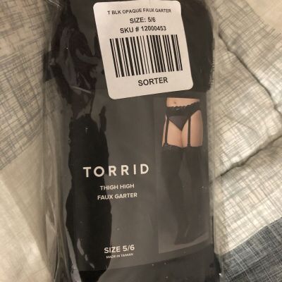 TORRID PLUS 5/6 5X/6X Thigh-High Attached Opaque Faux Garter Stockings Black NWT