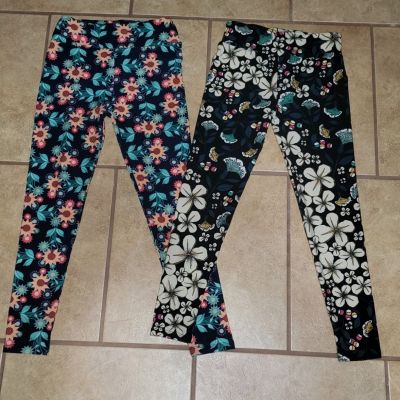 2 Pair Of LuLaRoe Leggings Pants OS One Size Floral Flowers Colorful