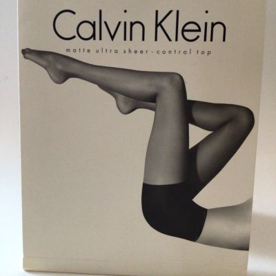 Calvin Klein Matte Ultra Sheer Control Top Pantyhose Stocking White 620 Size C