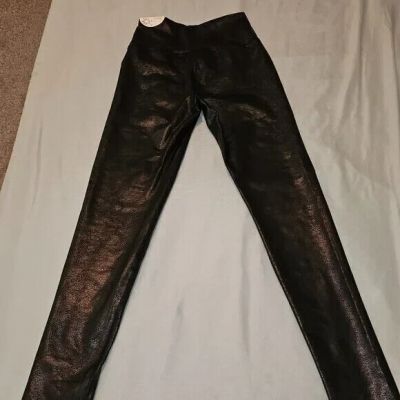 Women's Shiny Black Leggings Small