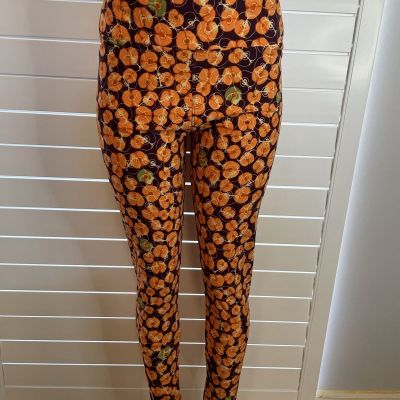 New Womans LuLaRoe Eggplant Orange Green Sliced Apple Pattern Legging TC