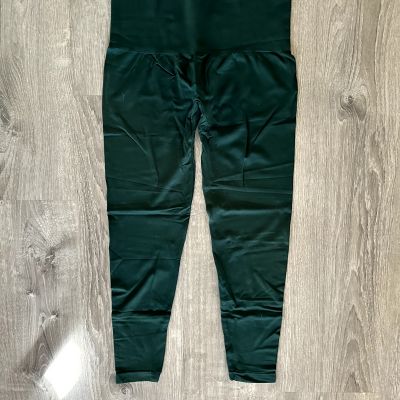 Cato Women's Size 1X Stretch Footless Leggings Forest Green