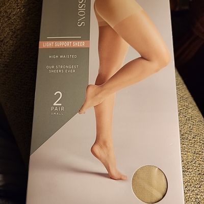 Silk Impressions Light Support Sheer 2 Pair. 20 Denier. Beige.