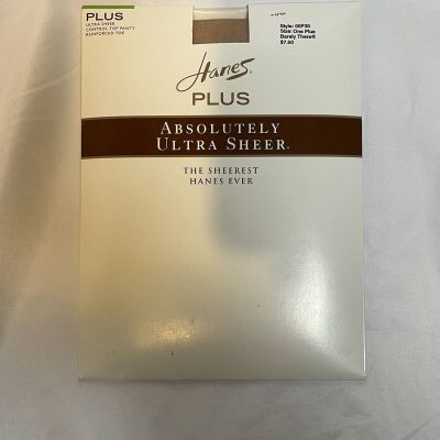 Hanes Plus Silk Reflections Silky Sheer Size ONE PLUS Barely There Style 00P30