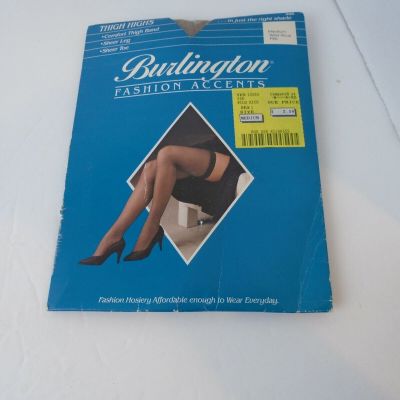 Burlington Sheer thigh highs Sz Medium 566 Wild Rice F86 comfort thigh band