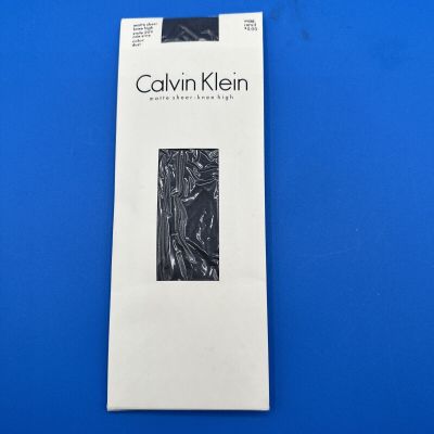 Vintage Calvin Klein matte sheer knee highs  size medium style 209 NWT Dust