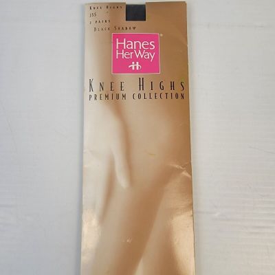 Hanes Her Way Silky Sheer Knee Highs 2 Pairs Onyx One Size J55 NEW