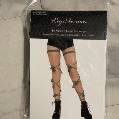 Poison Ivy Shimmer Garter Leg Wraps Leg Avenue Style