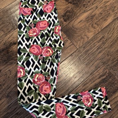 LuLaRoe Women's One Size Leggings Vintage Lattice roses