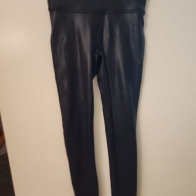 Spanx Faux Leather  Sz Small Petite Pull-On Black Leggings for Women