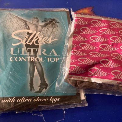 2 Pr Silkies Pantyhose Queen  XL XXL NIP