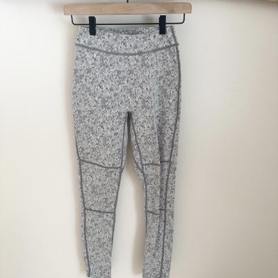 Gymshark Grey Printed Leggings - Perfect for Workouts