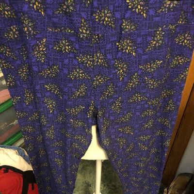 LULAROE PURPLE FLORAL TC LEGGINGS