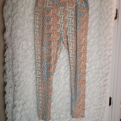 Used Lularoe Leggings Size TC Tall & Curvy Fits 12-22 LuLaRoe Logo