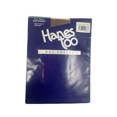 NEW Hanes Too Control Top Panty Hose 117 Size EF Color Barely There SANDALFOOT