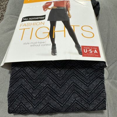 No nonsense NEW Women’s Fashion Tights Gray & Black Chevron Pattern Size Medium