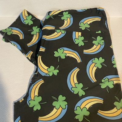 NWOT LuLaRoe Tall & Curvy TC  Rainbows & Shamrocks St Patrick Day  Leggings