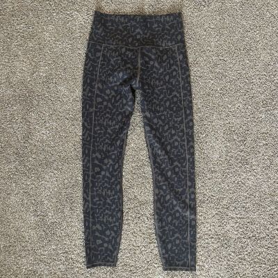 Vuori Studio Pocket Legging Cocoa Spots Womens Size Small Yoga Workout Athletic