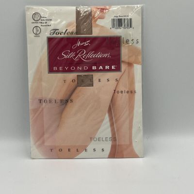 VTG Toeless Hanes Silk Reflections Beyond Buff OAO85 Sz EF Control Top