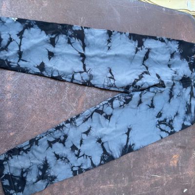 Lux tie dyed crop leggings