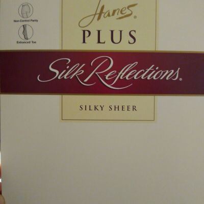 Hanes Plus Silk Reflection Petite Little Color Control Top Enhance Toe Pantyhose