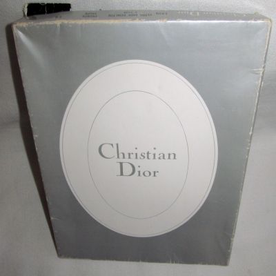 New Christian Dior Vintage Ultra Demi Tote Taupe Nylon Stockings 4 Pair Size 9M