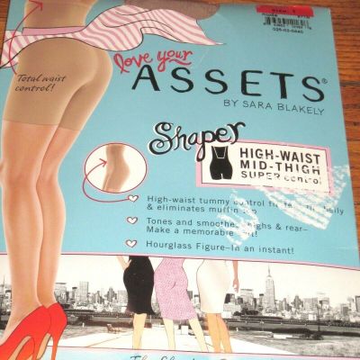 Assets High Waist Mid-Thigh Shaper Spanx Super Tummy Control Nude Size 1 NWT