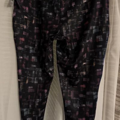 Pro Player Women's Size 1X Athletic Legging Multicolor NWT moisture wicking