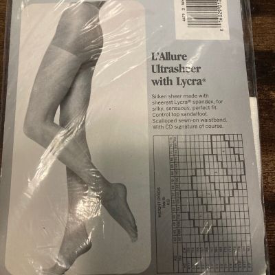 Vintage Christian Dior A'llure UtraSheer White Panty Hose Size 2 Silken Sheer