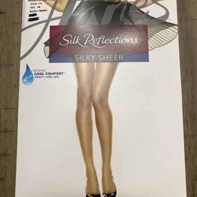 Hanes Silk Reflections Silky Sheer Sz AB Style 716 Barely There Women NEW