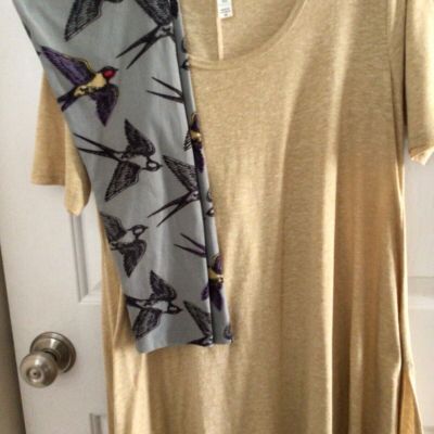 Lularoe leggings OS gray black swallows birds Perfect T XS heather yellow outfit