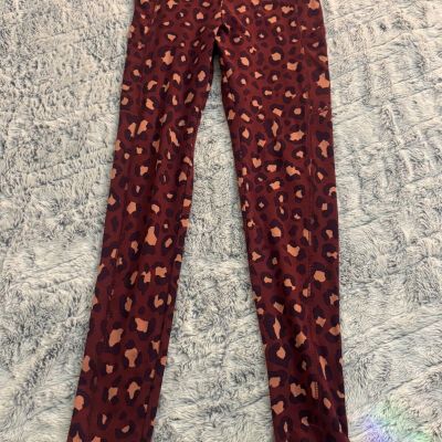 Wild Table Red Cheetah Print Leggings, Women’s XS