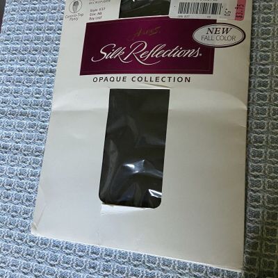 Control top pantyhose size AB beige nylon and spandex fall color bay leaf